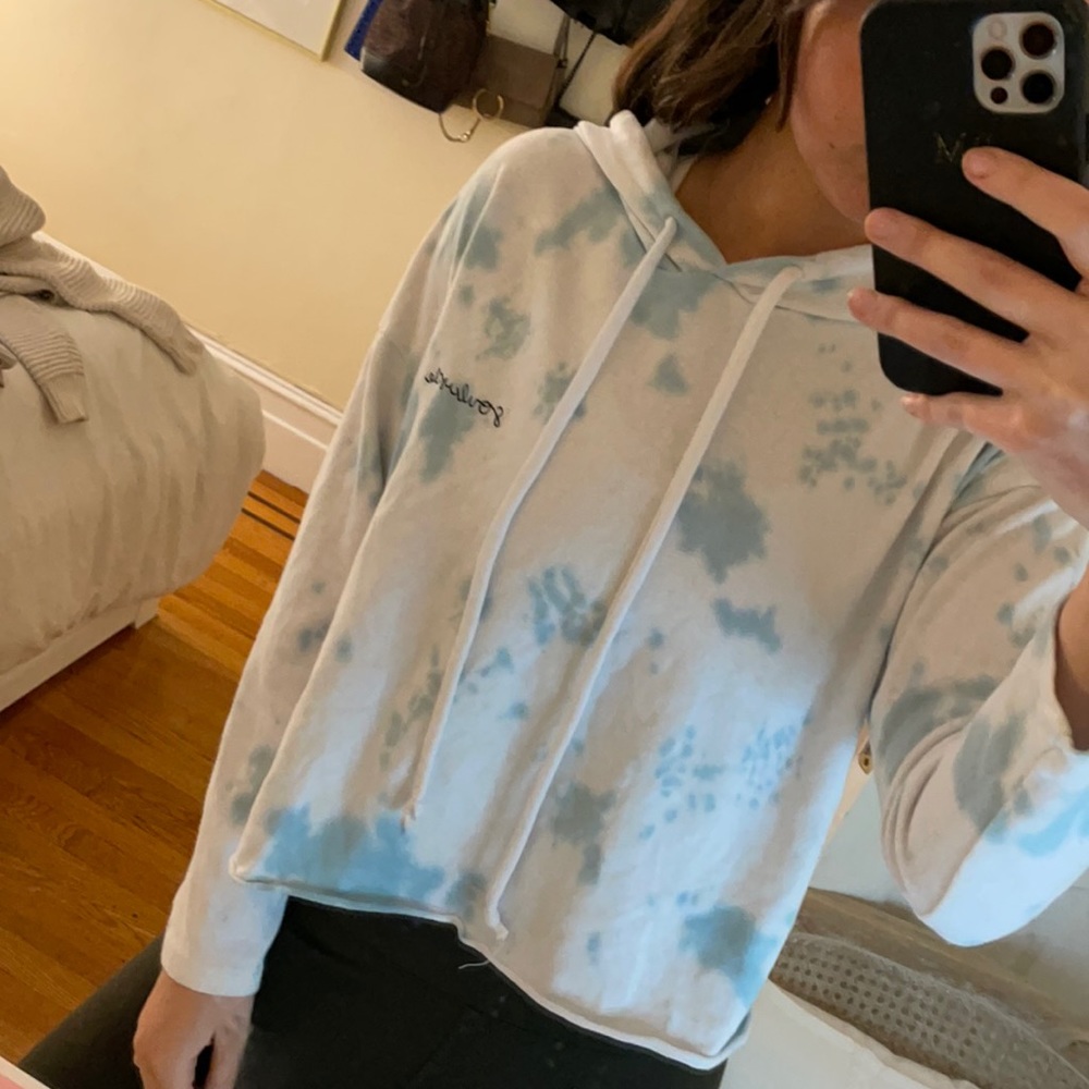 Cropped tie dye soul cycle hoodie